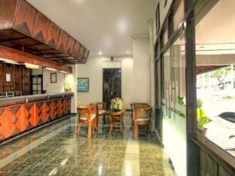 加仑安妮提塔酒店 日惹 外观 照片